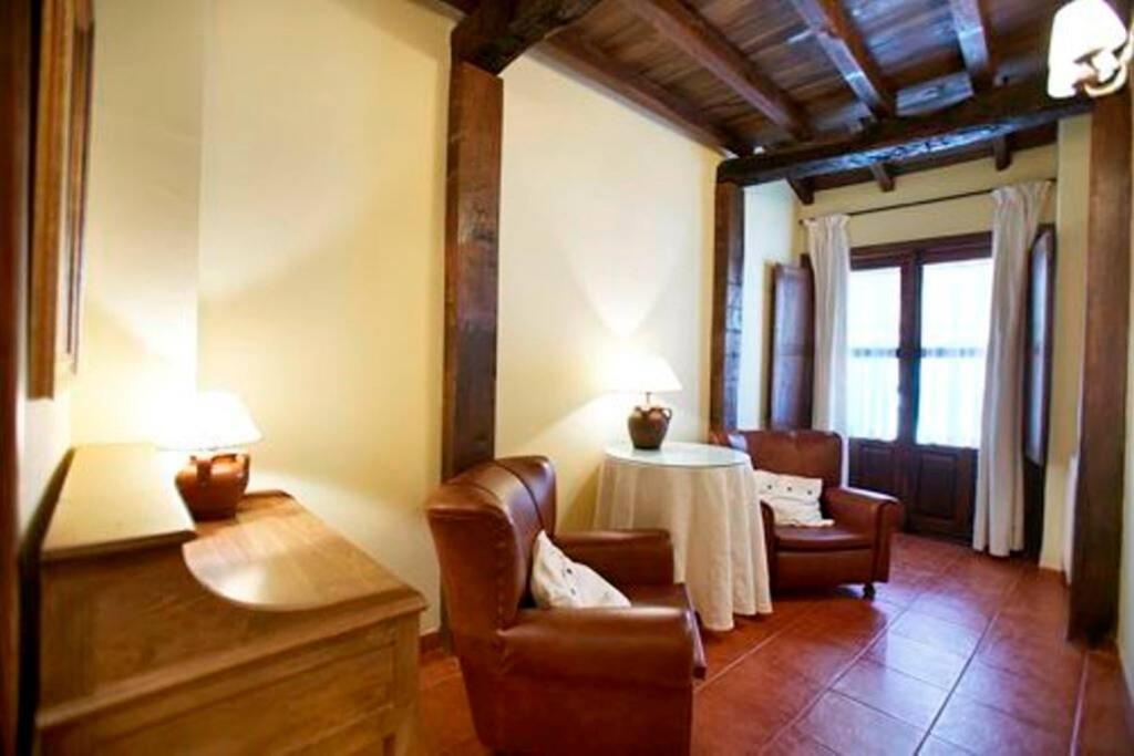 Casa Rural Los Portales Valle Del Jerte Cabezuela Del Valle Luaran gambar